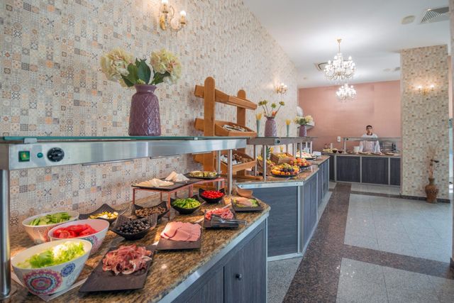 Hotel Viand - Alimentaie